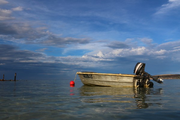 Dinghy at Emu Bay Beach